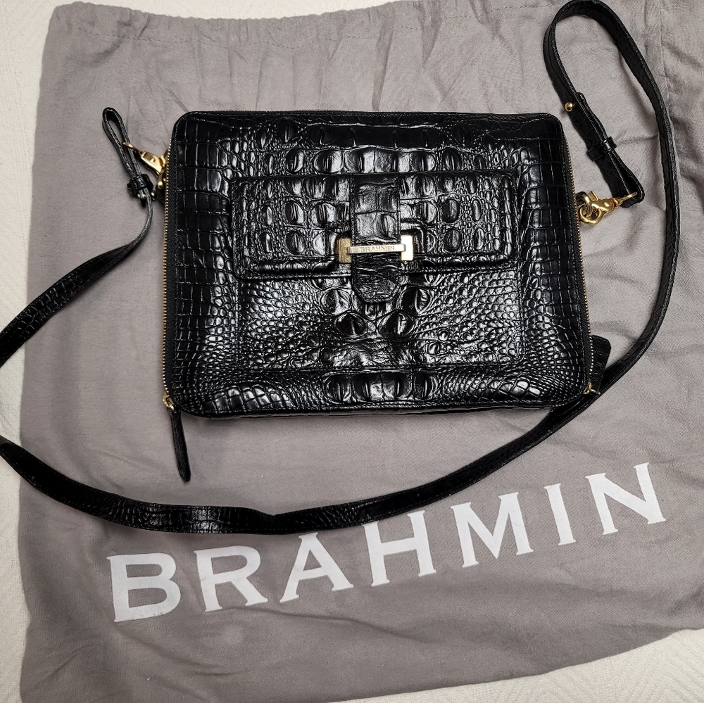 Brahmin crossbody, black